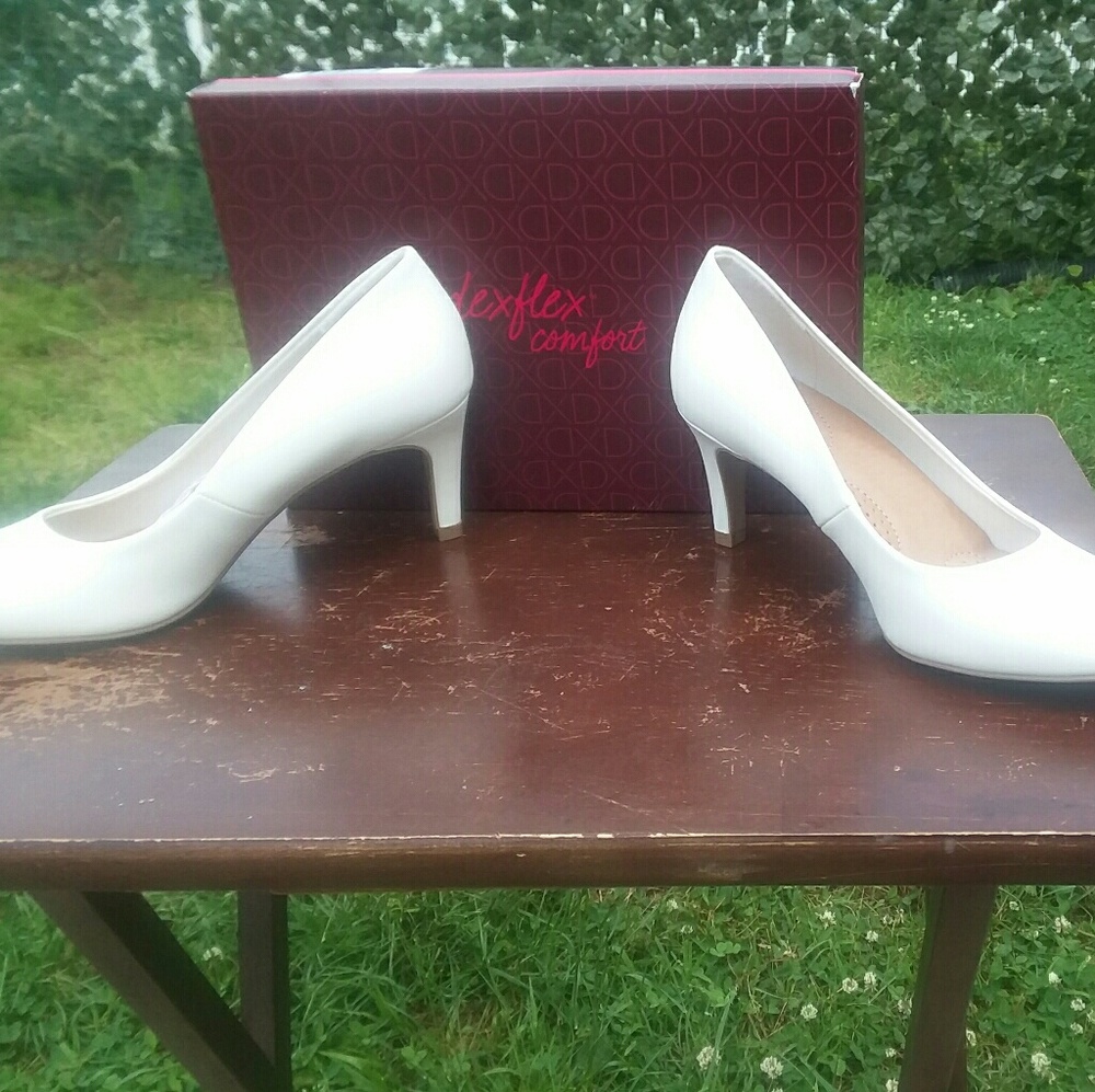 Memory Foam White Heels
